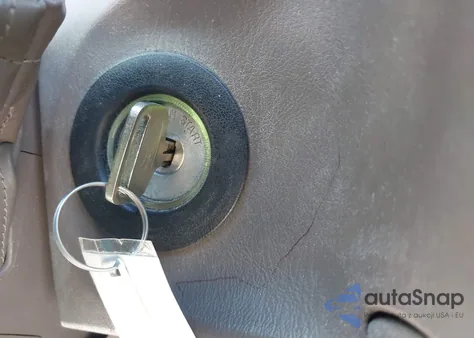 2002 Toyota Sienna Le из США, поврежденный, VIN 4T3ZF13C02U476202